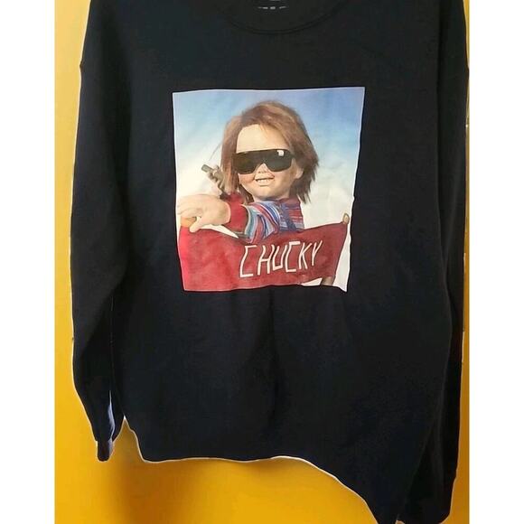 Chucky Directors Chair Sweatshirt Large Excellent New A121 Horror Soft Comfy - Picture 1 of 5